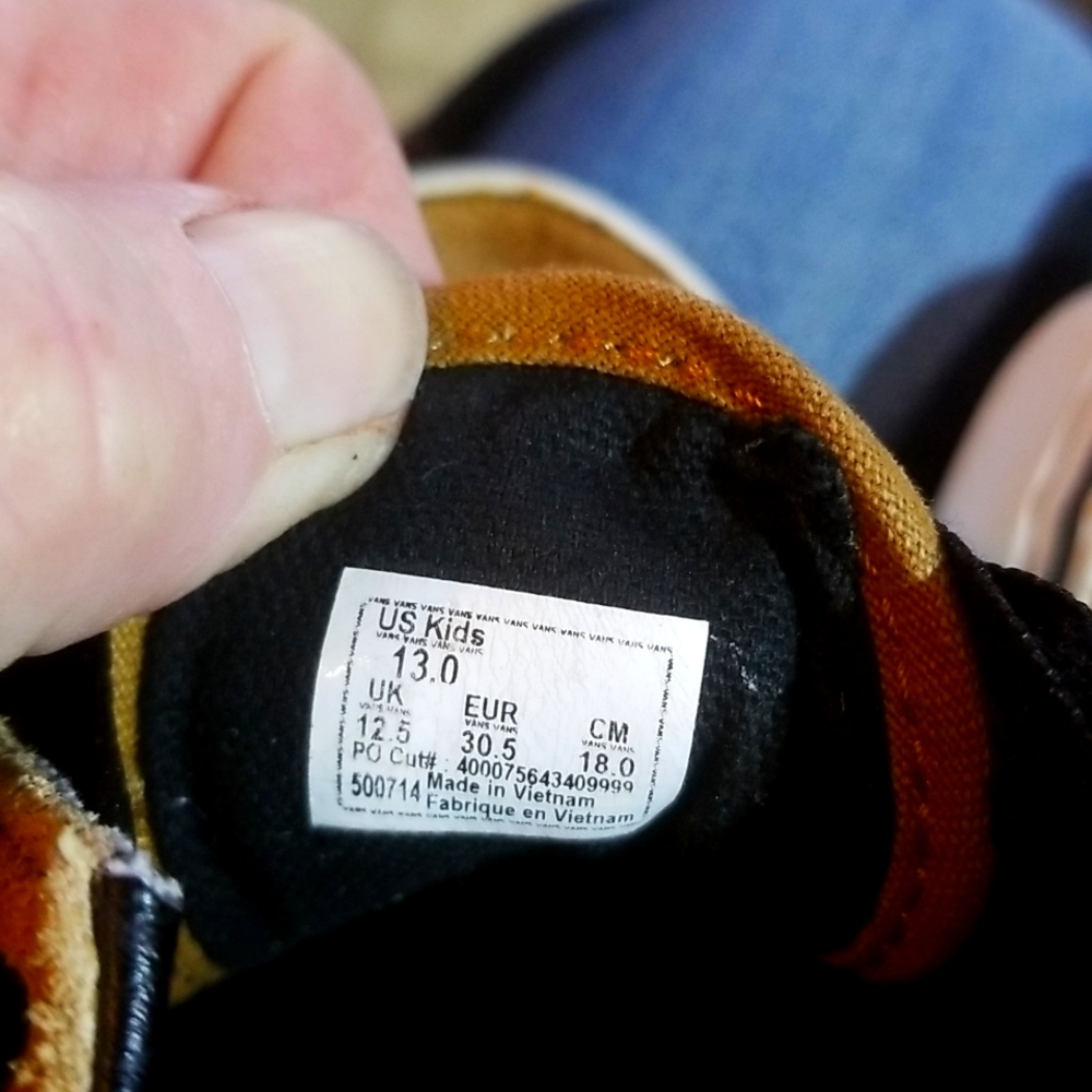 Van's
